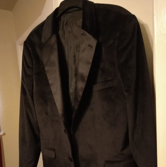 Jacket - Picture 2 of 6